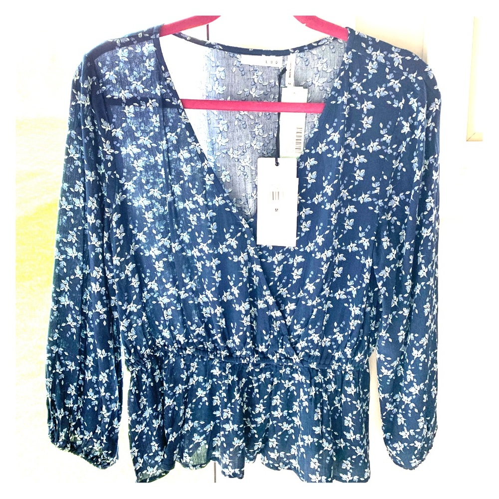 LUQ-Claudell Surplice Peplum Top